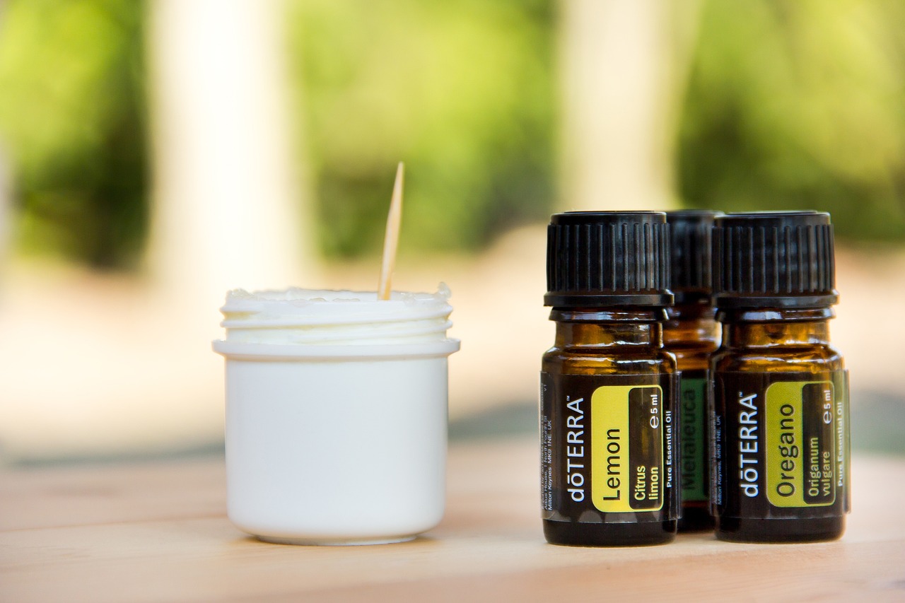 Doterra and Young Living Melissa Oil vs Independent Distillers: A Fair Comparison